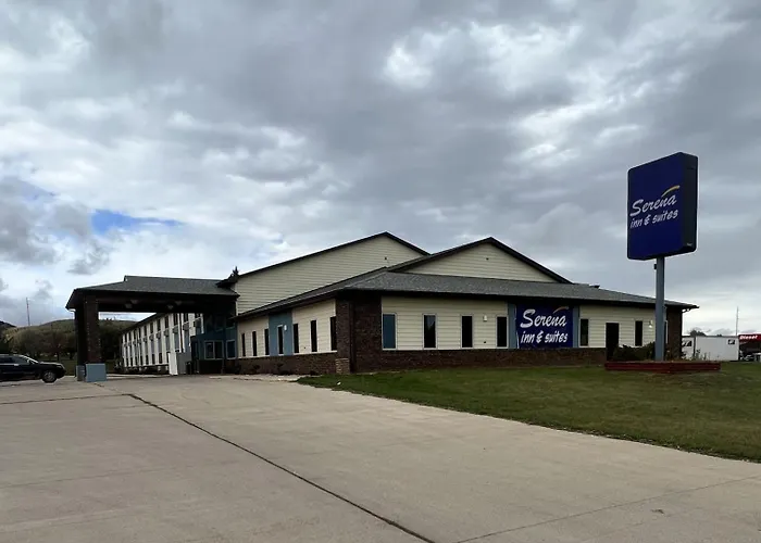 Serena Inn & Suites