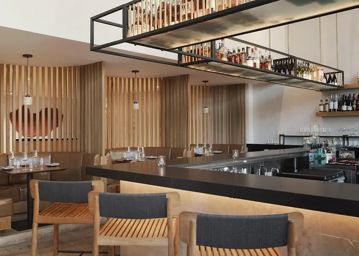 Waterstone Resort & Marina Boca Raton, Curio Collection By Hilton