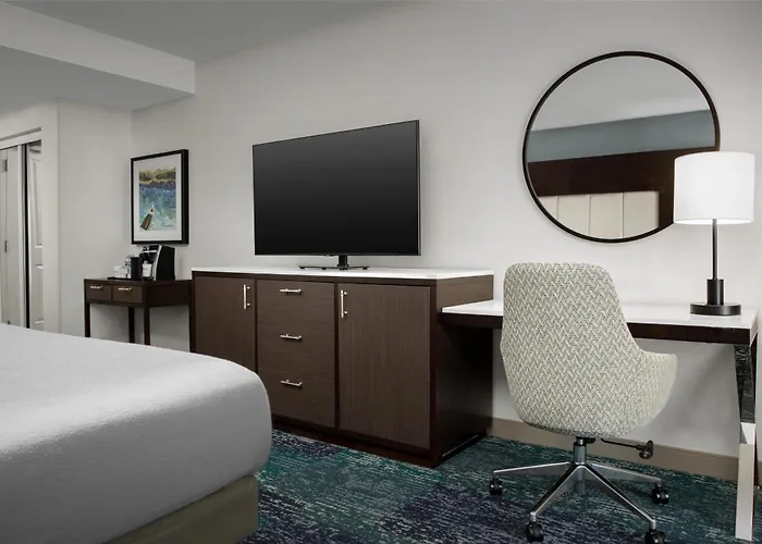 Hilton Garden Inn Portsmouth Downtown
