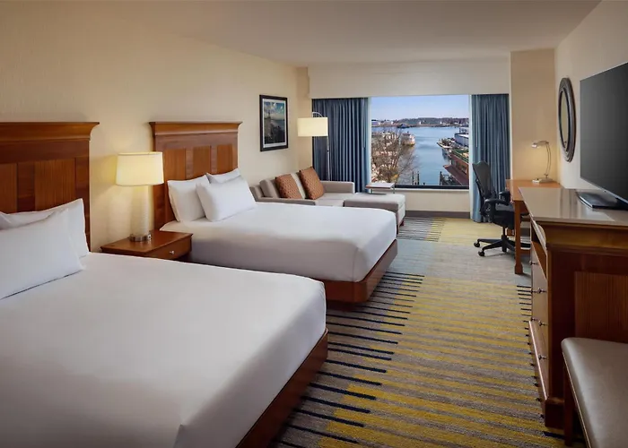 Hilton Garden Inn Portland Downtown Waterfront