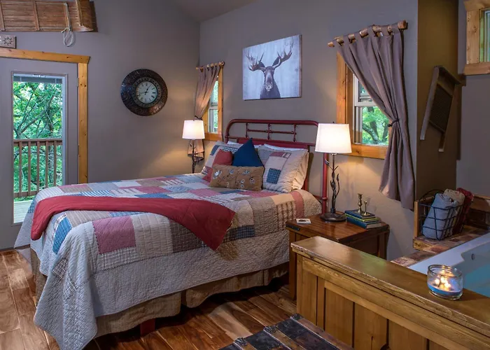 Eureka Sunset Cabins