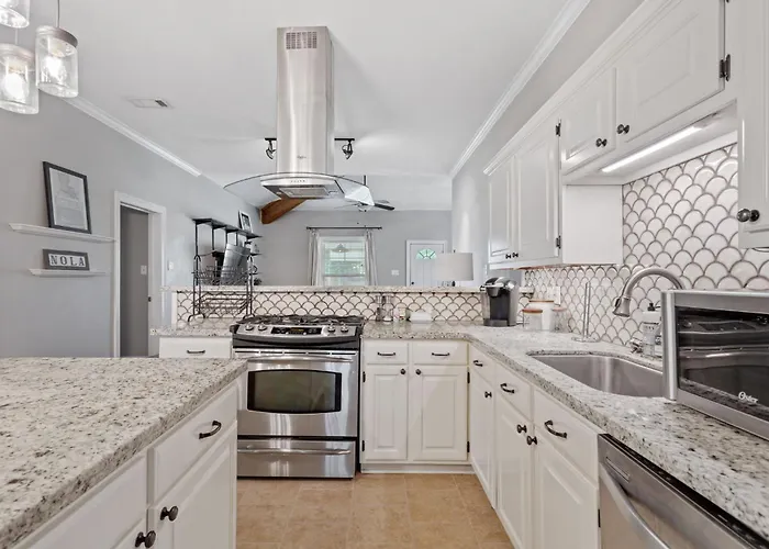 Downtown 3 Bedroom Home