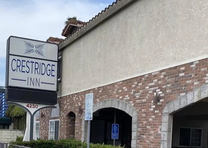 Crestridge Inn Near Lax, Sofi Stadium & Intuit Dome