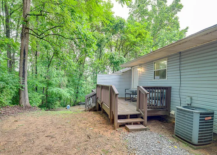 3 Mi To Cherokee Reservoir: 'Blue Haven Bungalow'