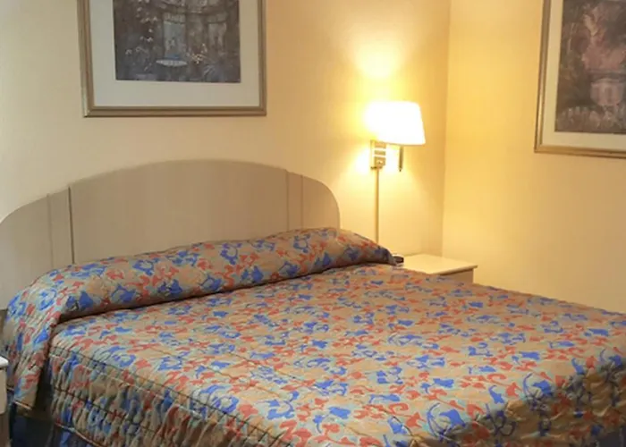 Budget Inn