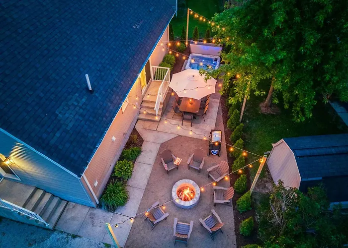 Cedar Point, Kalahari, Sports Force, Hot Tub, Fire Pit, Ev, Pets, Beach, Fireplace, Park
