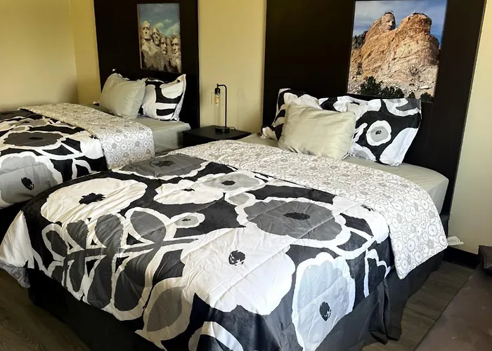 The Suite Inn