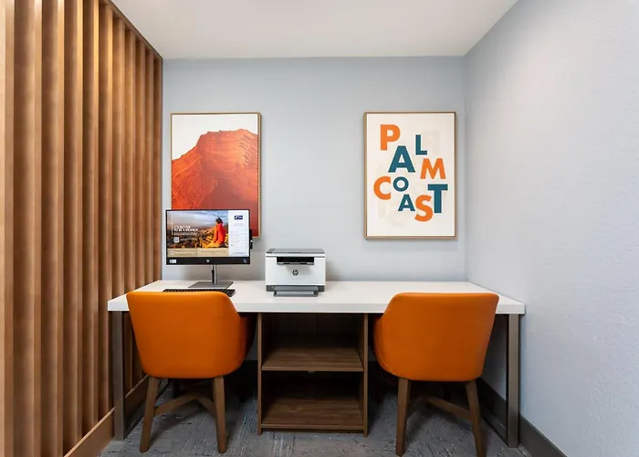 Holiday Inn Express & Suites Palm Coast - I-95
