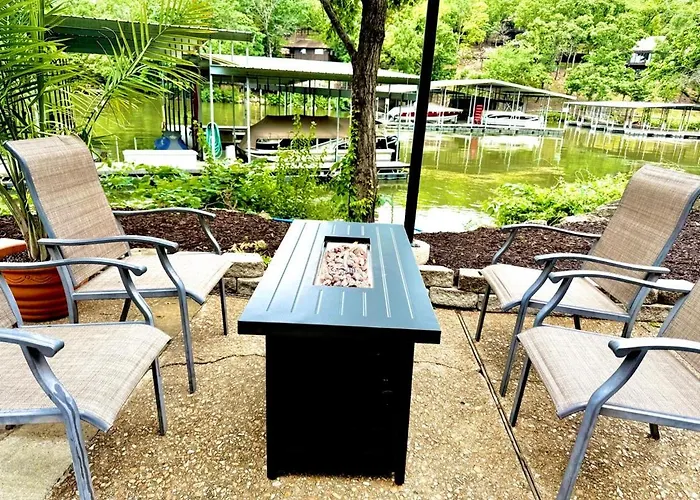 Treehouse Treetop Village58-3Bed3Bapools-8Pp