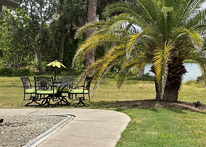 Magic Secluded Suite-Pool-Sauna Plus Lake View Venice Florida