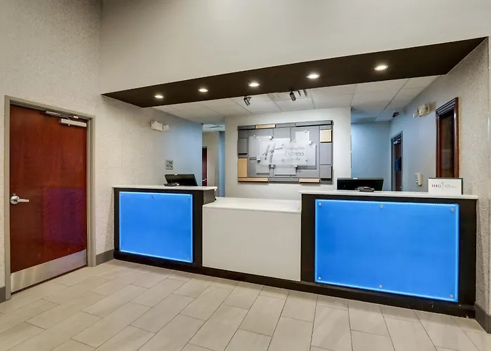 Holiday Inn Express Hotel & Suites- Gadsden By Ihg
