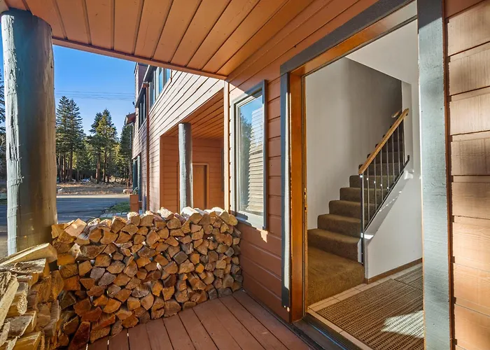 Mammoth Village Properties By 101 Great Escapes