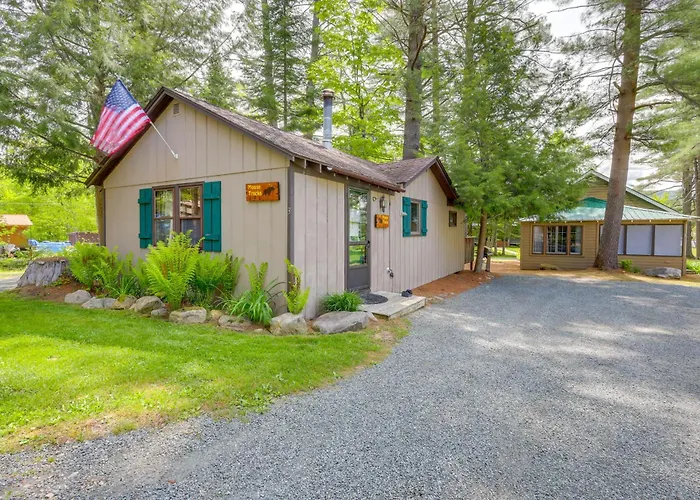 Lake Pleasant Cabin On 3 Acres W/ Private Beach!