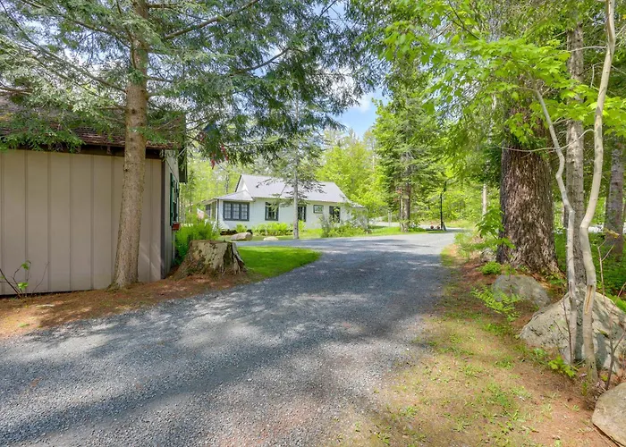Lake Pleasant Cabin On 3 Acres W/ Private Beach!