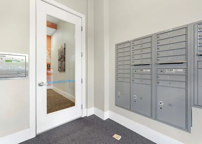 5 Mi To Red Rocks! Updated Home Near Hiking Trails