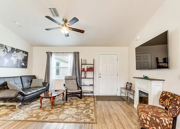 Newly-Built Home W/ Yard + Patio In Inverness!
