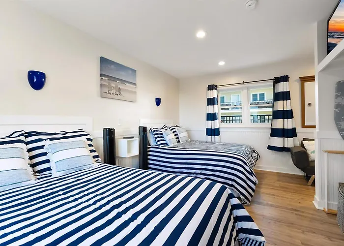 Stylish Studio W/ Pool, Steps To Wildwood Crest!