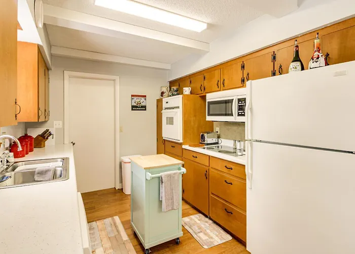 Family-Friendly Home W/ Fire Pit In Pine River