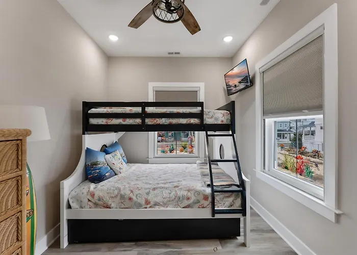 New 3Br Condo With Rooftop Walk To Beach Boardwalk