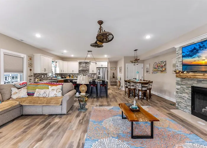 New 3Br Condo With Rooftop Walk To Beach Boardwalk