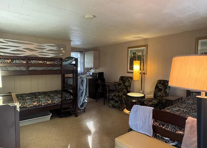 West Wind Motel