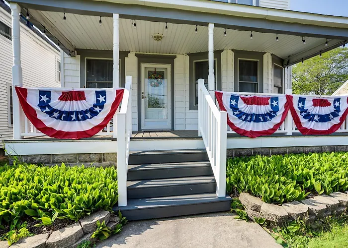 Walk To Beach: Home W/ Pool In Vermilion