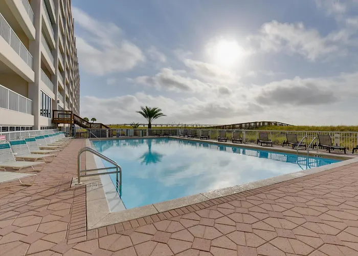 Ocean-View Balcony, Steps To Sand: Navarre Escape!