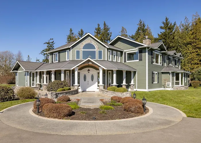 Salt And Cedar Bed And Breakfast