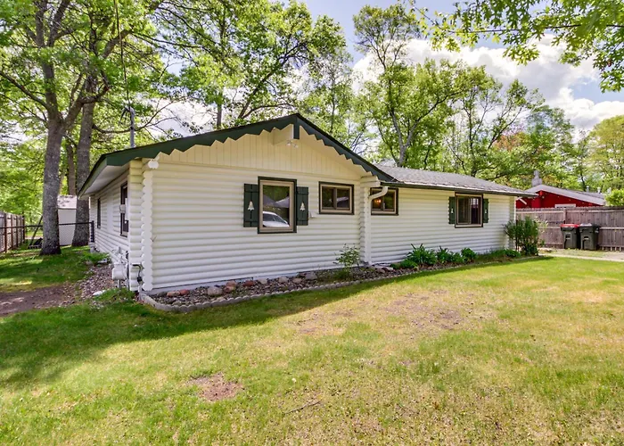 Near Golf & Lake: Breezy Point Resort Log Cabin