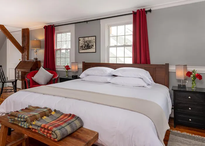 Top Of The Ridge Farm Bed And Breakfast