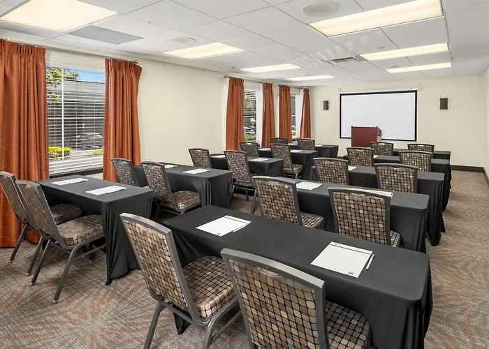Hampton Inn & Suites Seattle North/Lynnwood