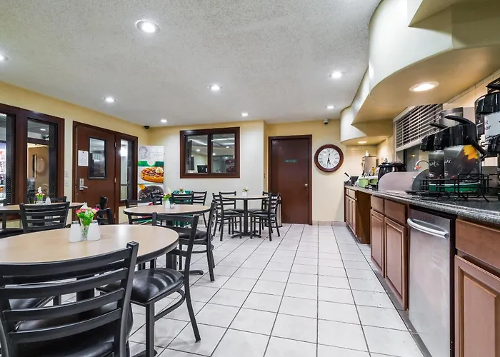 Quality Inn & Suites Lacey Olympia