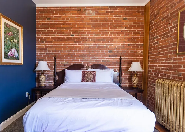 The Victor Hotel