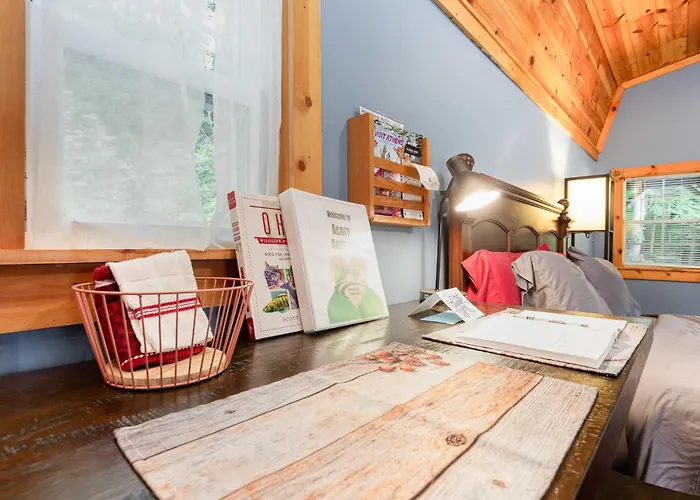 Acorn Cottage At Hocking Vacations