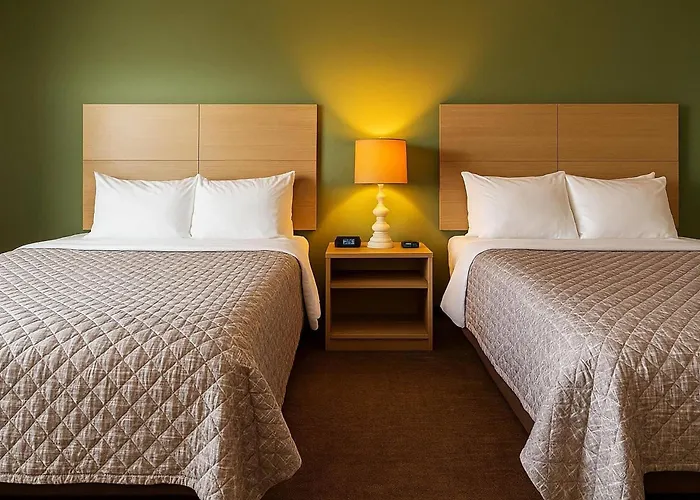 Travelodge By Wyndham Atlanta, Illinois