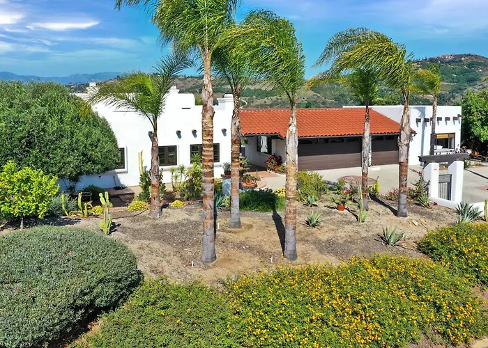 Luxury 5 Bedroom Wine Retreat Fallbrook Villa Sleeps 12