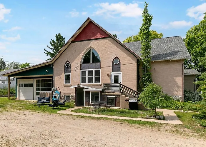 Holy Smokes, What A Stay! Spacious Church Convert