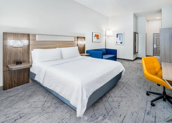 Holiday Inn Express & Suites Denver North - Thornton By Ihg