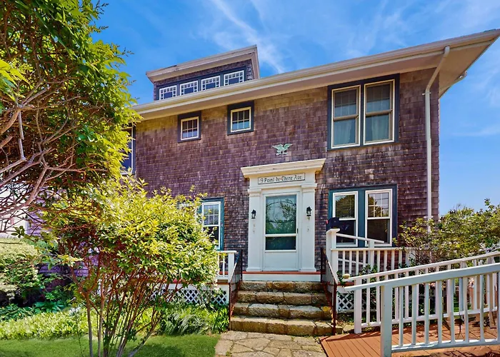 Andrews Point Ocean Home