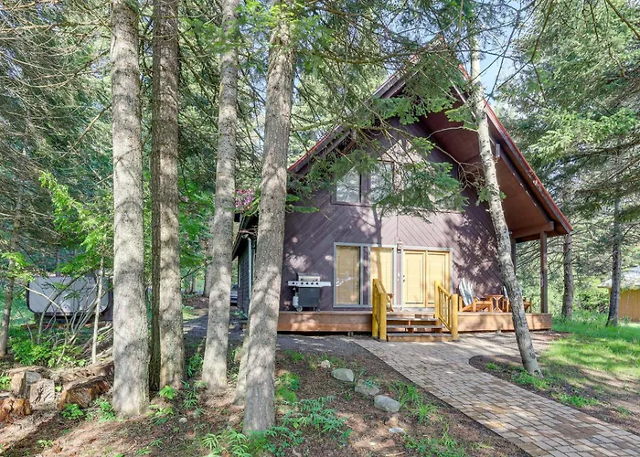 Beautiful Mccall Cabin: Perfect For Families!