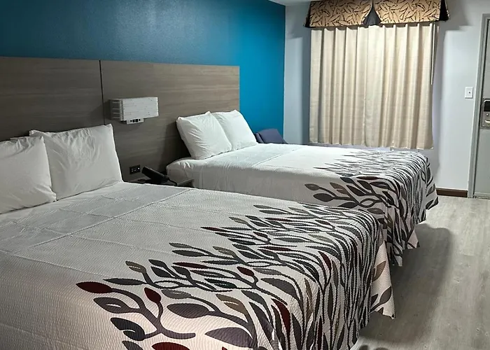 Days Inn By Wyndham Camden Ar