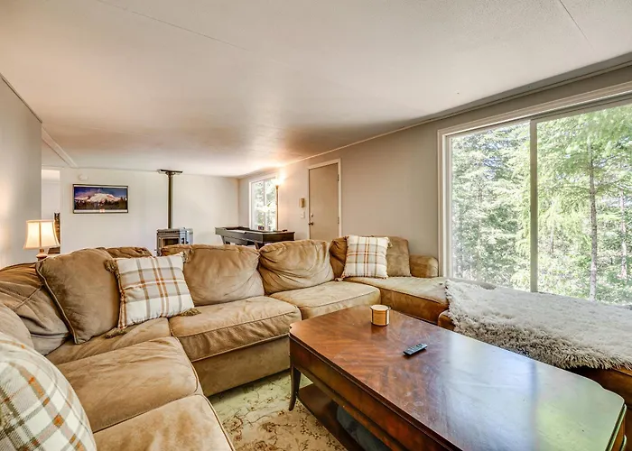 Cle Elum Cabin: Spacious Yard W/ Atv Trail Access!