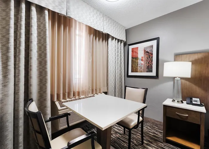 Best Western Los Alamitos Inn&Suites