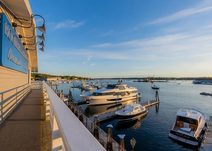 Boothbay Harbor Oceanside Inn