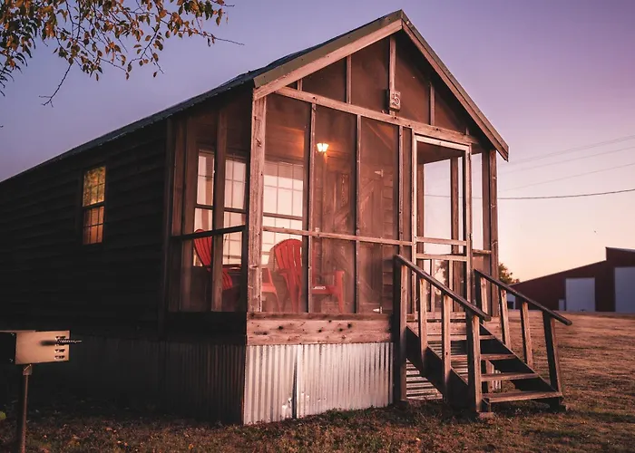 Lakeview Cedar Cabin - Whistle Stop - 2