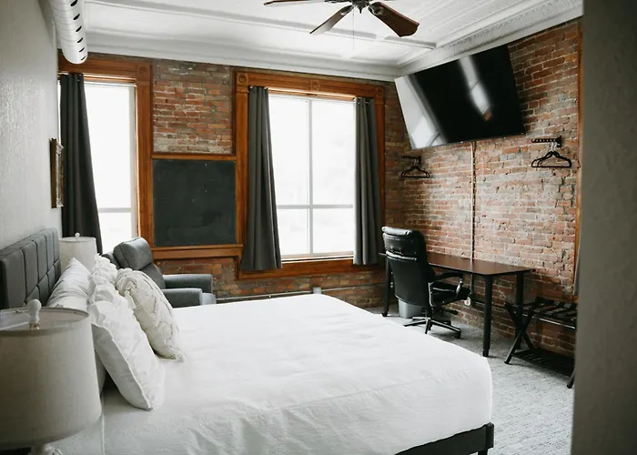 Bricktown Inn