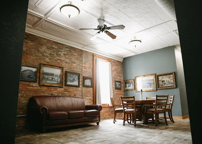 Bricktown Inn