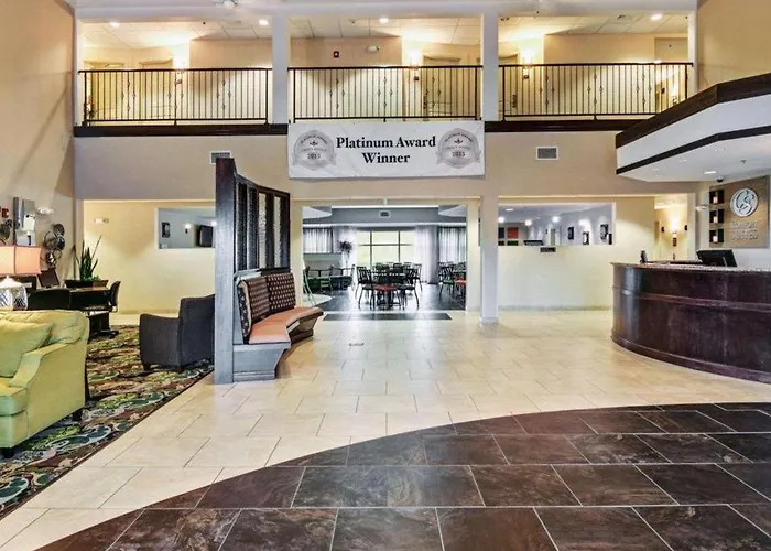 Comfort Suites Near Hot Springs Park