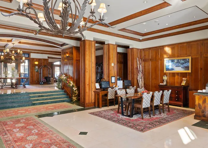 The Ritz-Carlton Club, Two-Bedroom Residence Float 4, Ski-In & Ski-Out Resort In Aspen Highlands