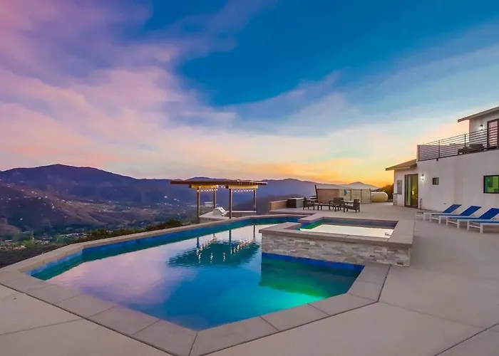 Serene Resort-Style Escape - Perfect For Families